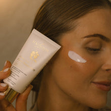 Glory veil face sunscreen Eco Sonya