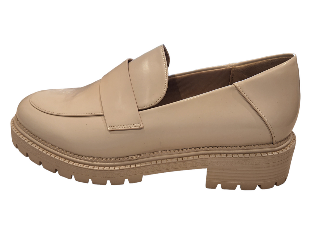 FINIE Footwear