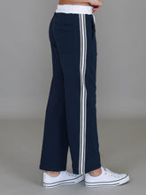 Delta | Women's Stripe Straight Leg Sweatpants – French Terry
