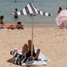 Swim shady - Personal shade for the beach