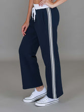 Delta | Women's Stripe Straight Leg Sweatpants – French Terry
