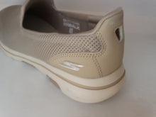 Go Walk 5  Skechers